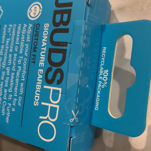 JLab JBuds Pro w/ Universal Mic and Track Control - Picture 3 of 4